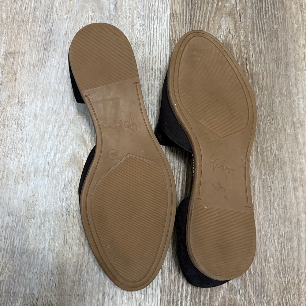 Crown Vintage Veylin Flats - Picture 2 of 3